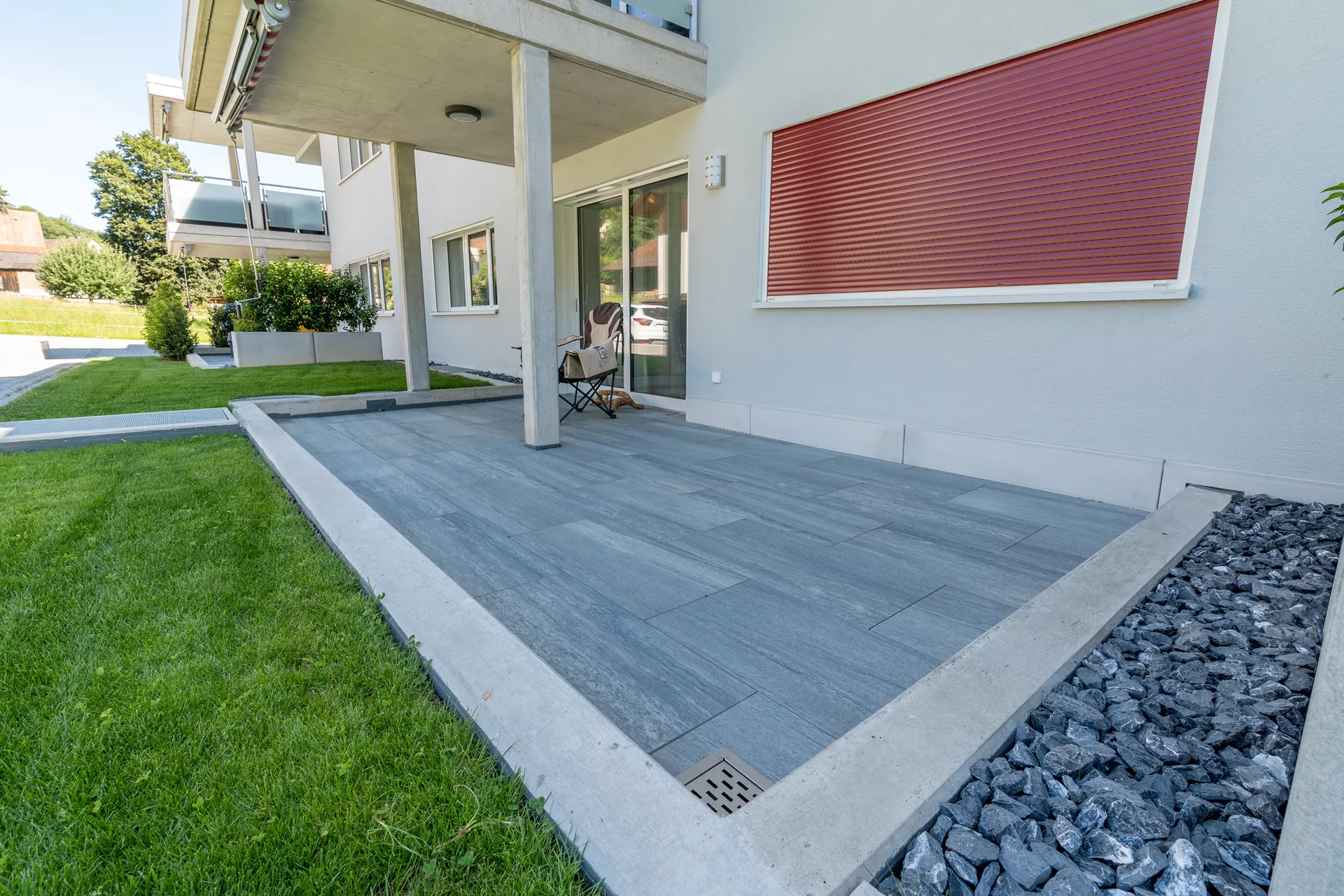 Feinsteinzeug Gehwegplatte Pietra di Vals grau strukturiert vollkantig L 90 cm B 45 cm H 2 cm