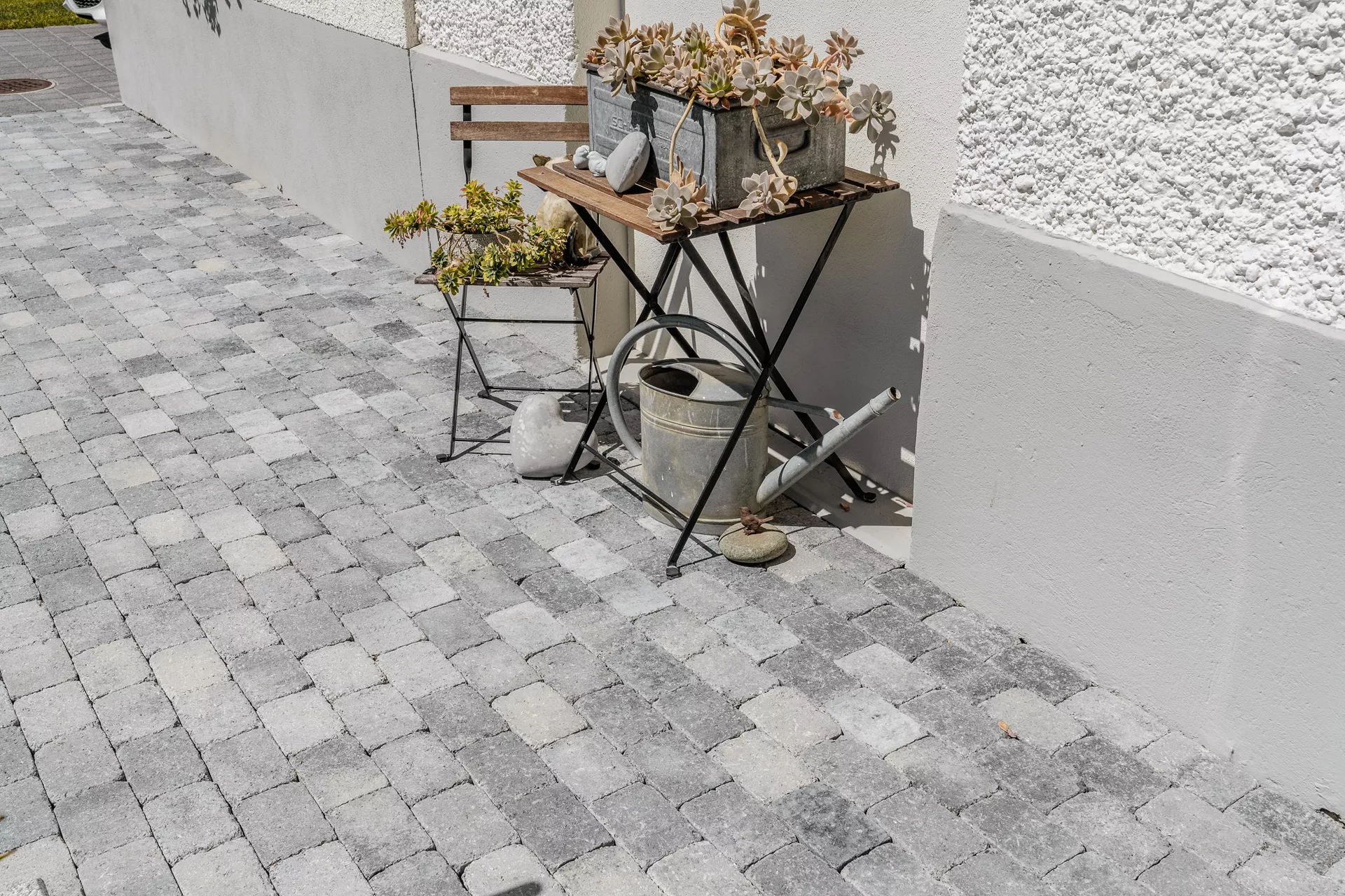 TEGULA Pflasterstein schwarz-weiss schattiert glatt Kanten gebrochen L 11 cm B 8 cm H 6 cm