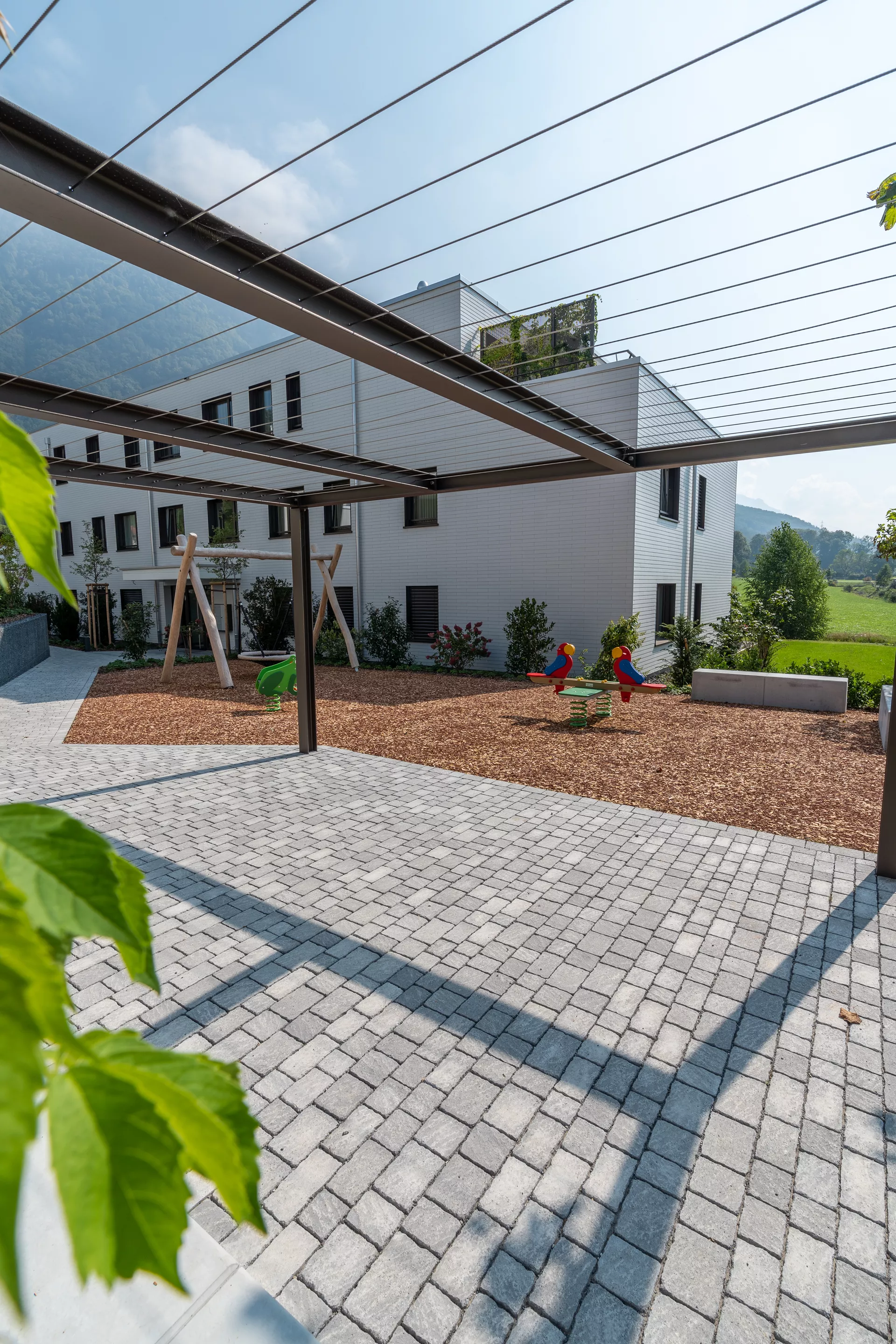 FRIEDA Wildpflaster perlgrau strukturiert Kanten gebr. L 9.4-19.4 cm B 9.4-11.9 cm H 7 cm