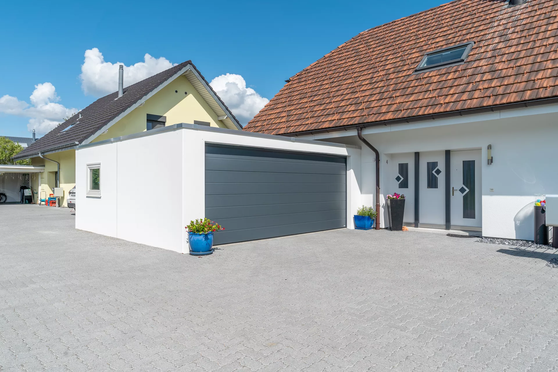 BETA Sickerstein fino mit Nocken Normalstein grau gefast L 22.5 cm B 11.25 cm H 8 cm