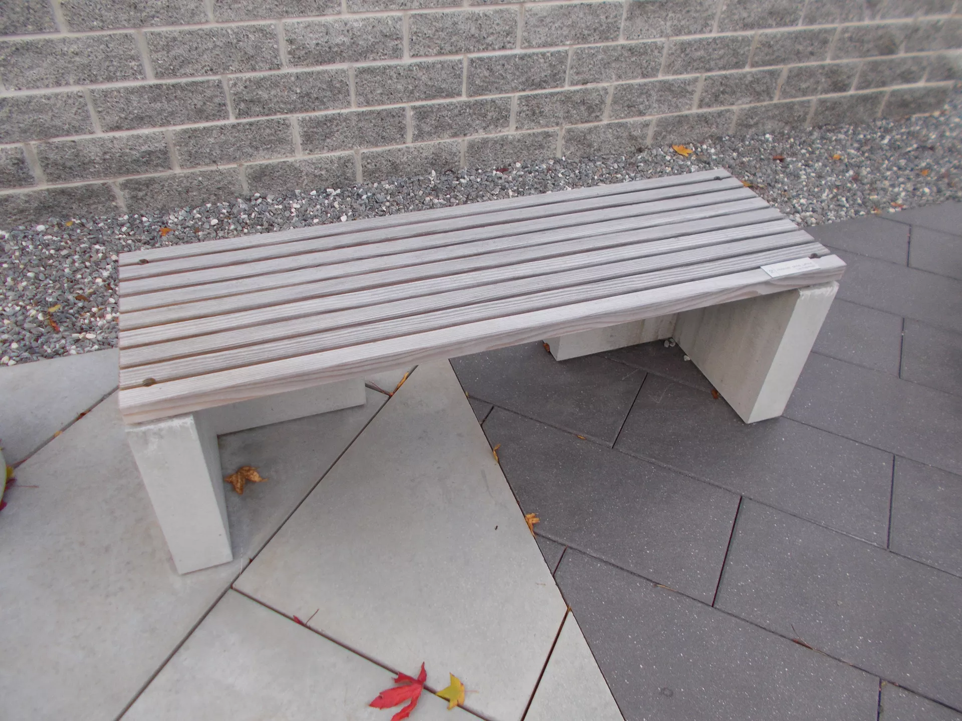 INTERMEZZO Variabank Betonwinkel Typ 1 grau glatt vollkantig inkl. Versetz- und Montageh. M12/40 mm L 45 cm B 45 cm H 40 cm W 10 cm