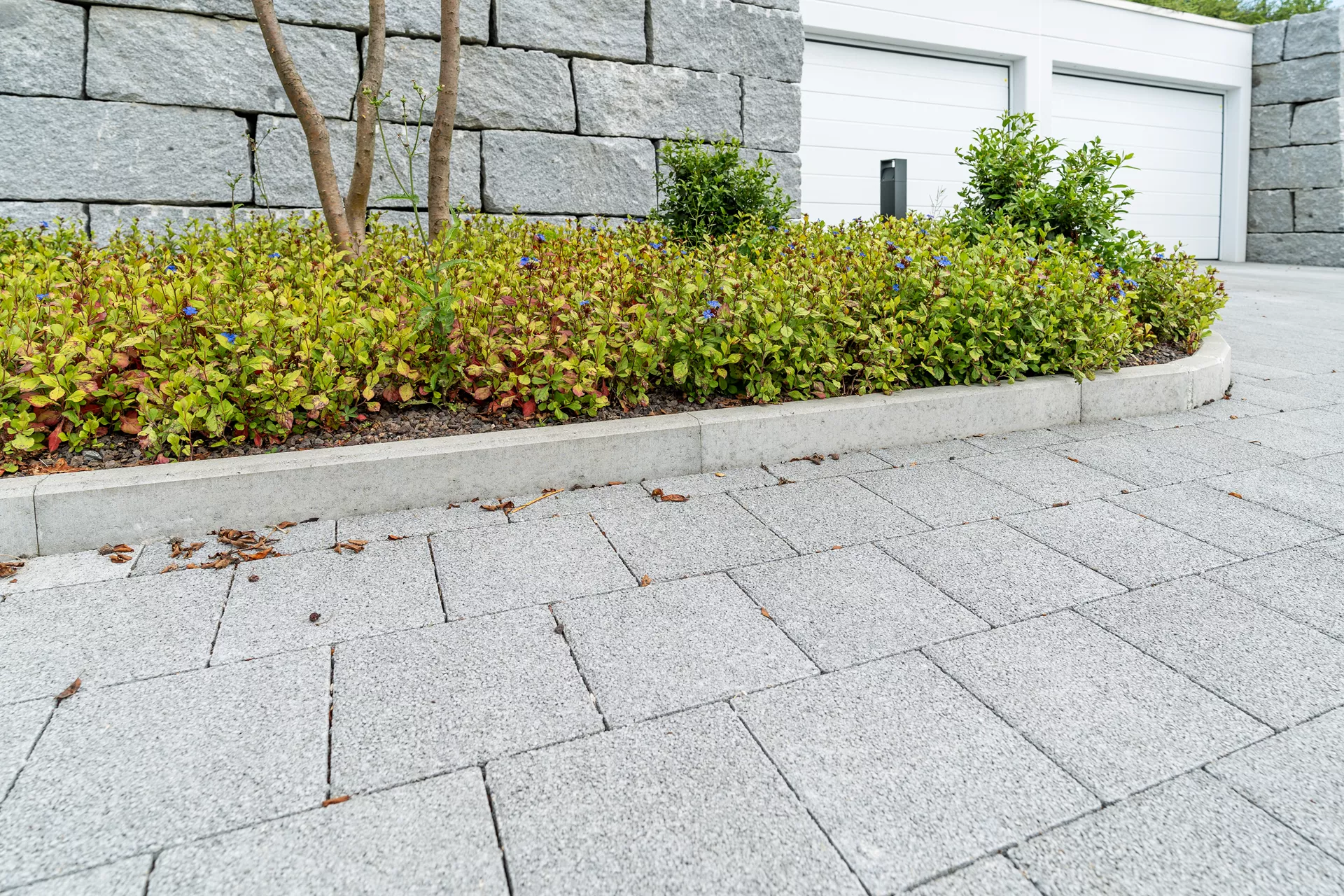 Stellplatte grau glatt beidseitig gefast L 100 cm B 6 cm H 25 cm