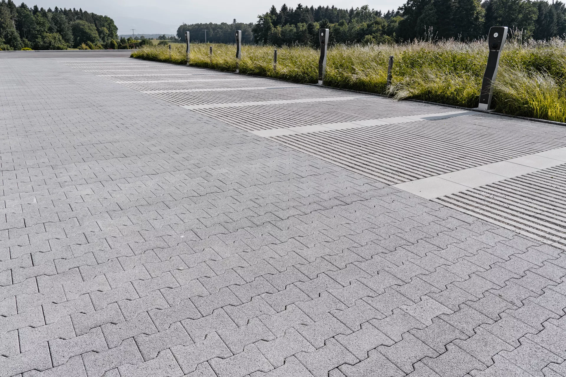 H Sickerstein Normalstein grau fein gefast L 20 cm B 16.5 cm H 8 cm