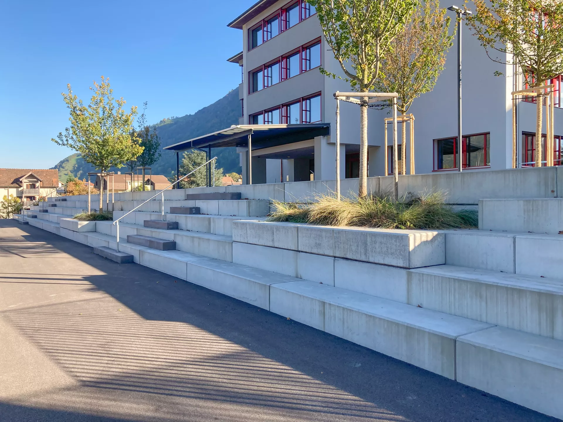 Vierkant-Element Normalelement beidseitig offen grau glatt gefast L 280 cm B 65 cm H 50 cm