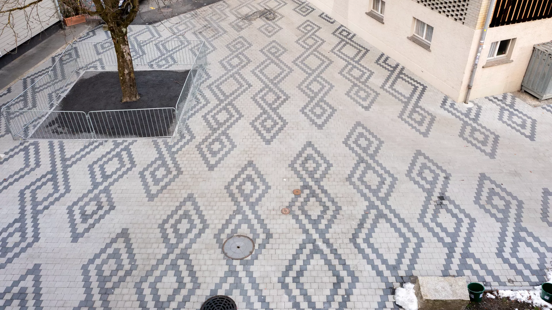 VS 5 Schwerlaststein mit Verschiebesicherung grau glatt gefast L 30 cm B 15 cm H 10.8 cm