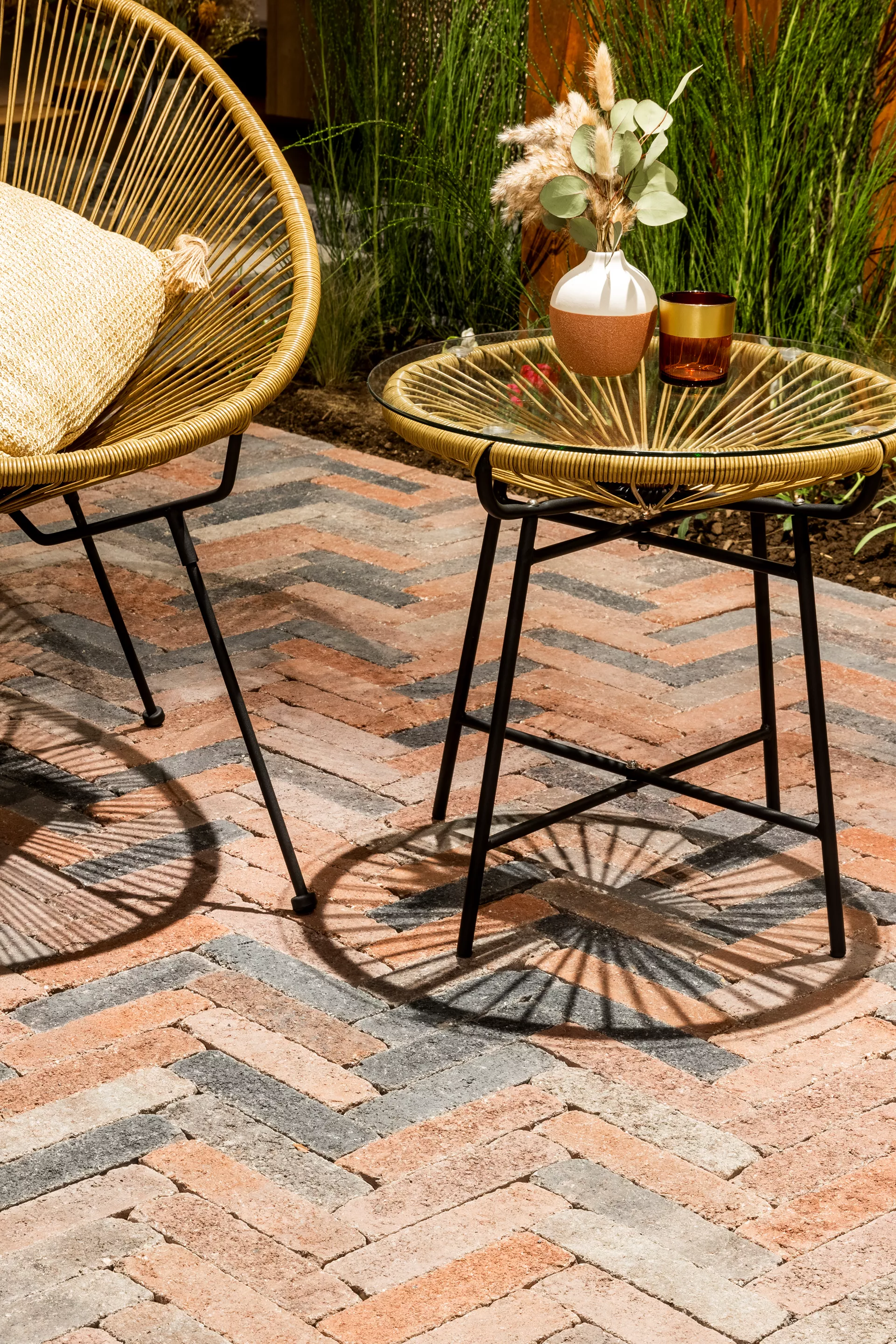 RIEMO Pflasterstein Herbstlaub (rot-grau) Kanten gebrochen L 22 cm B 6 cm H 8 cm