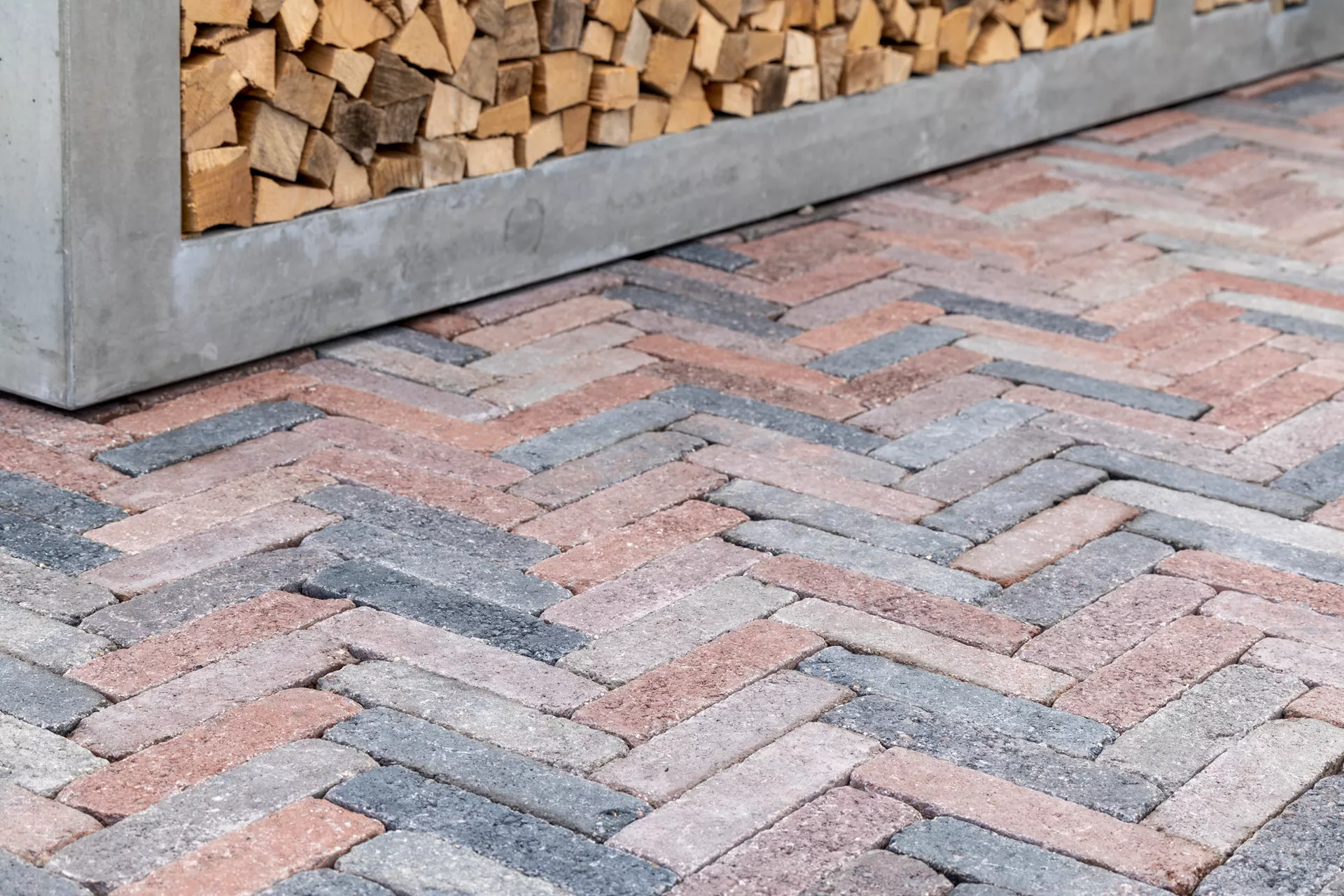 RIEMO Pflasterstein Herbstlaub (rot-grau) Kanten gebrochen L 22 cm B 6 cm H 8 cm