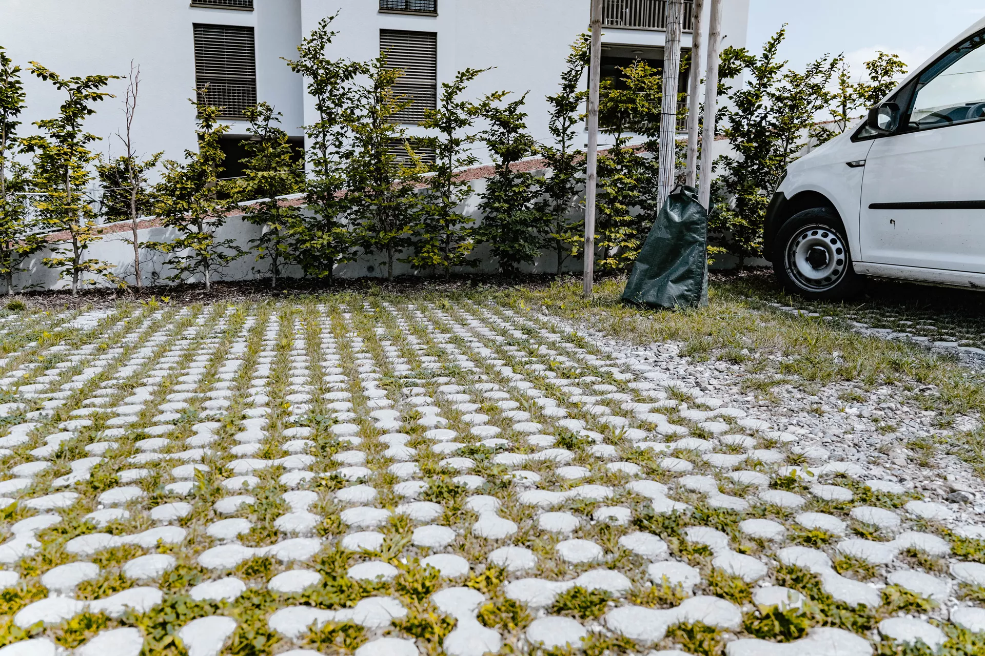 LUNIX Rasengitterstein grau glatt L 53.2 cm 39.9 cm H 12 cm