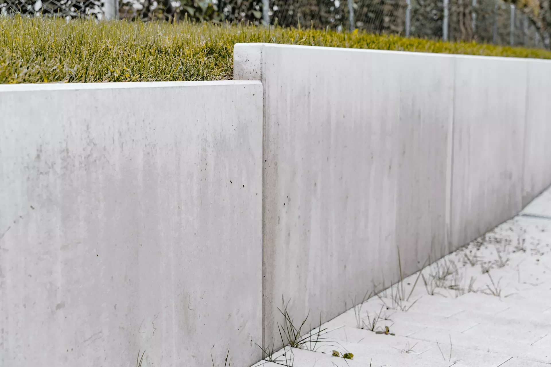 ROZTEC Winkelplatten Typ Midi bewehrt grau glatt gefast L 200 cm B 60 cm H 100 cm W 9 cm