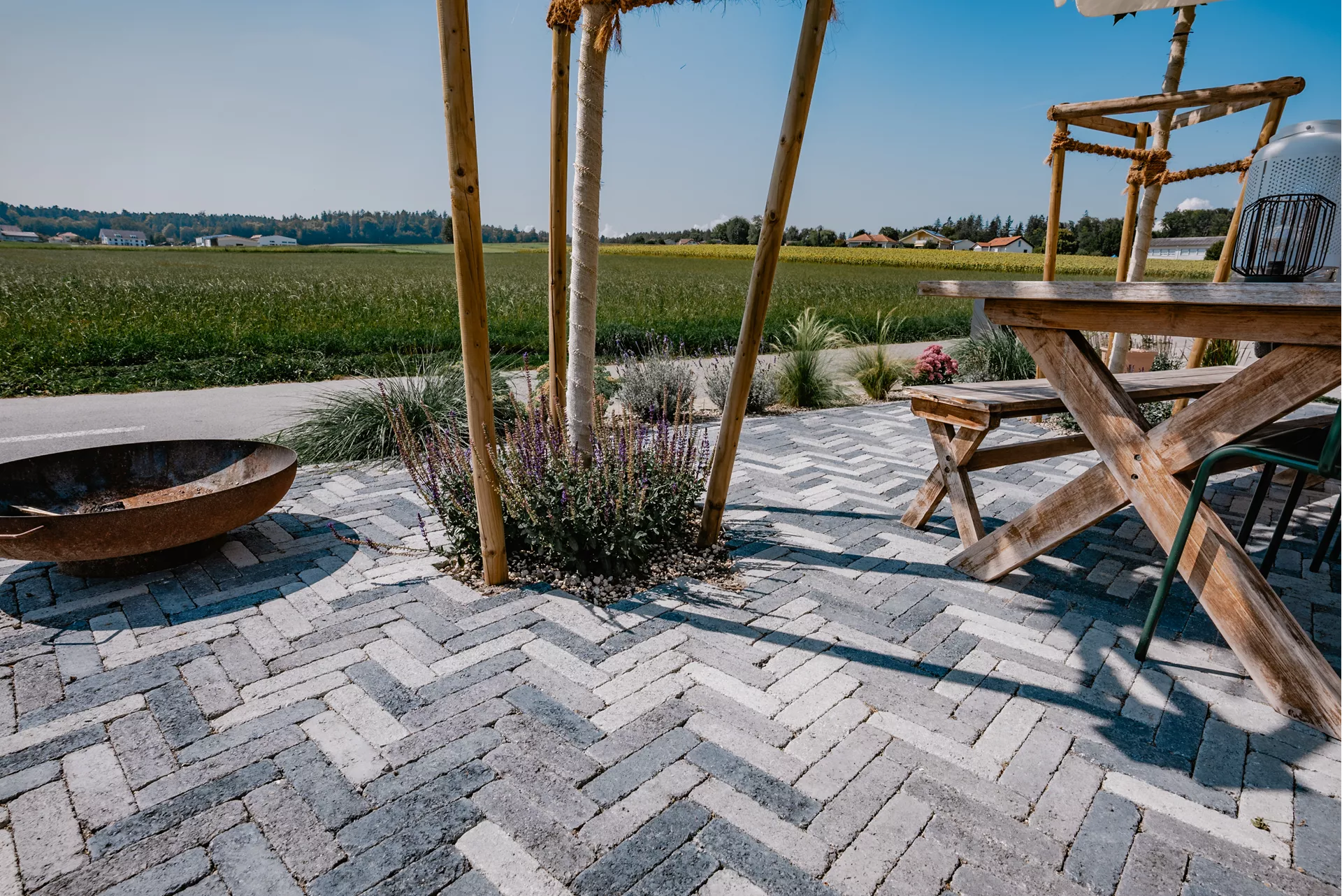 RIEMO Pflasterstein Granit (grau-anthrazit-onyx) Kanten gebrochen L 22 cm B 6 cm H 8 cm