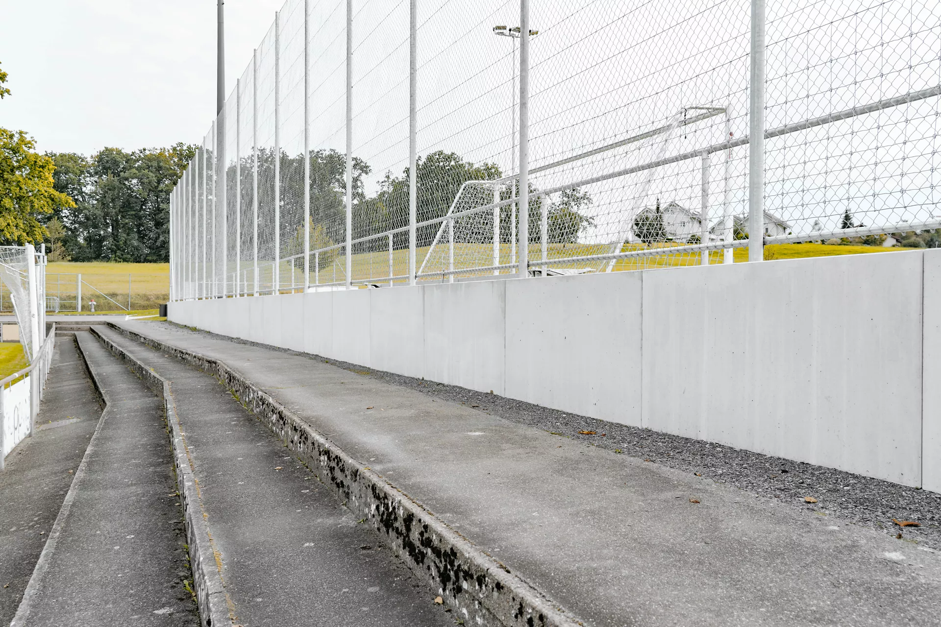 TRIPLA Winkelplatte bewehrt Typ 12.23 grau glatt gefast L 100 cm B 30 cm H 40 cm W 12 cm