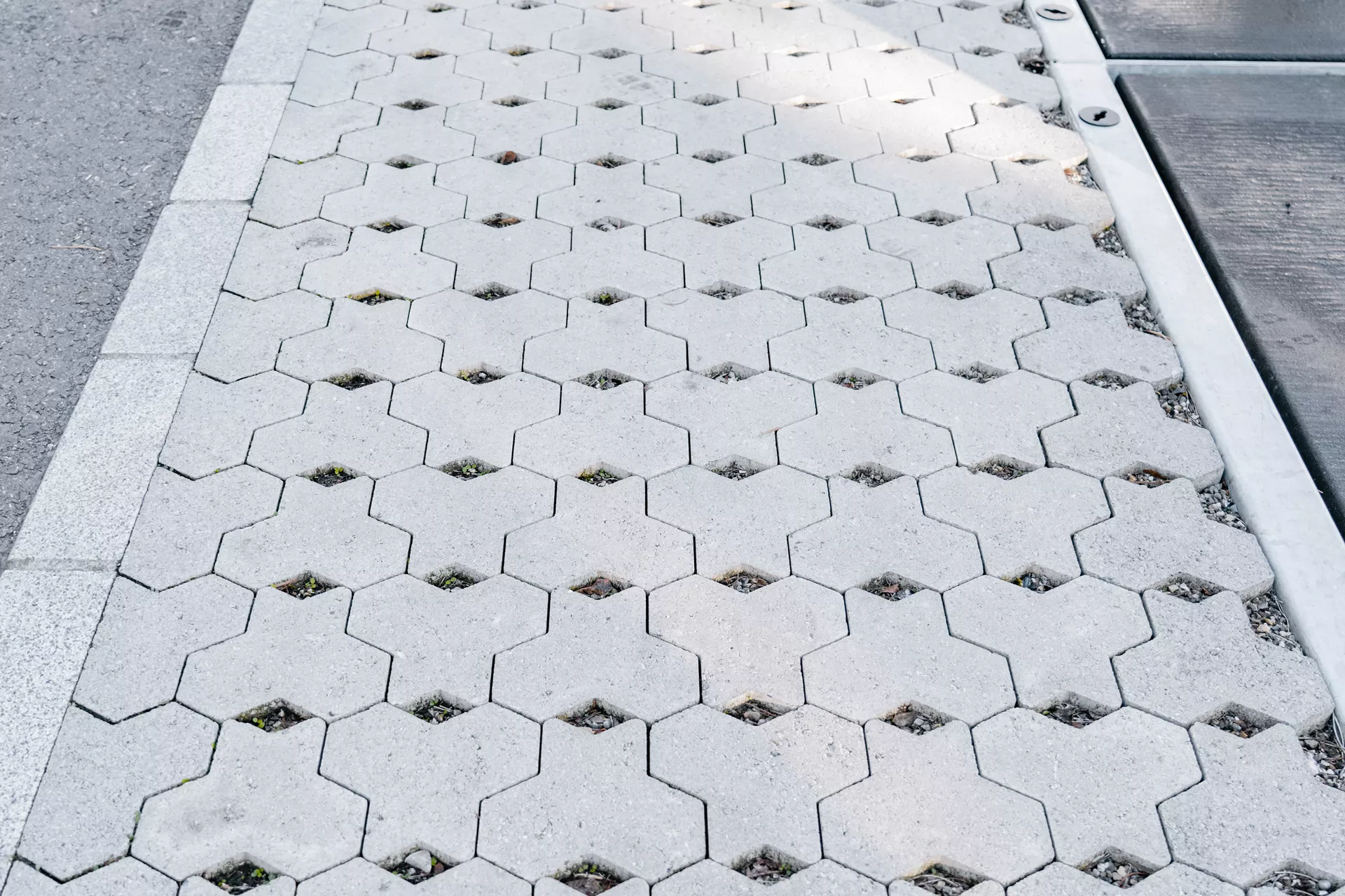 SIX-SILENTA Ökostein mit Nocken Normalstein grau vollkantig L 19.7 cm B 17 cm H 10 cm