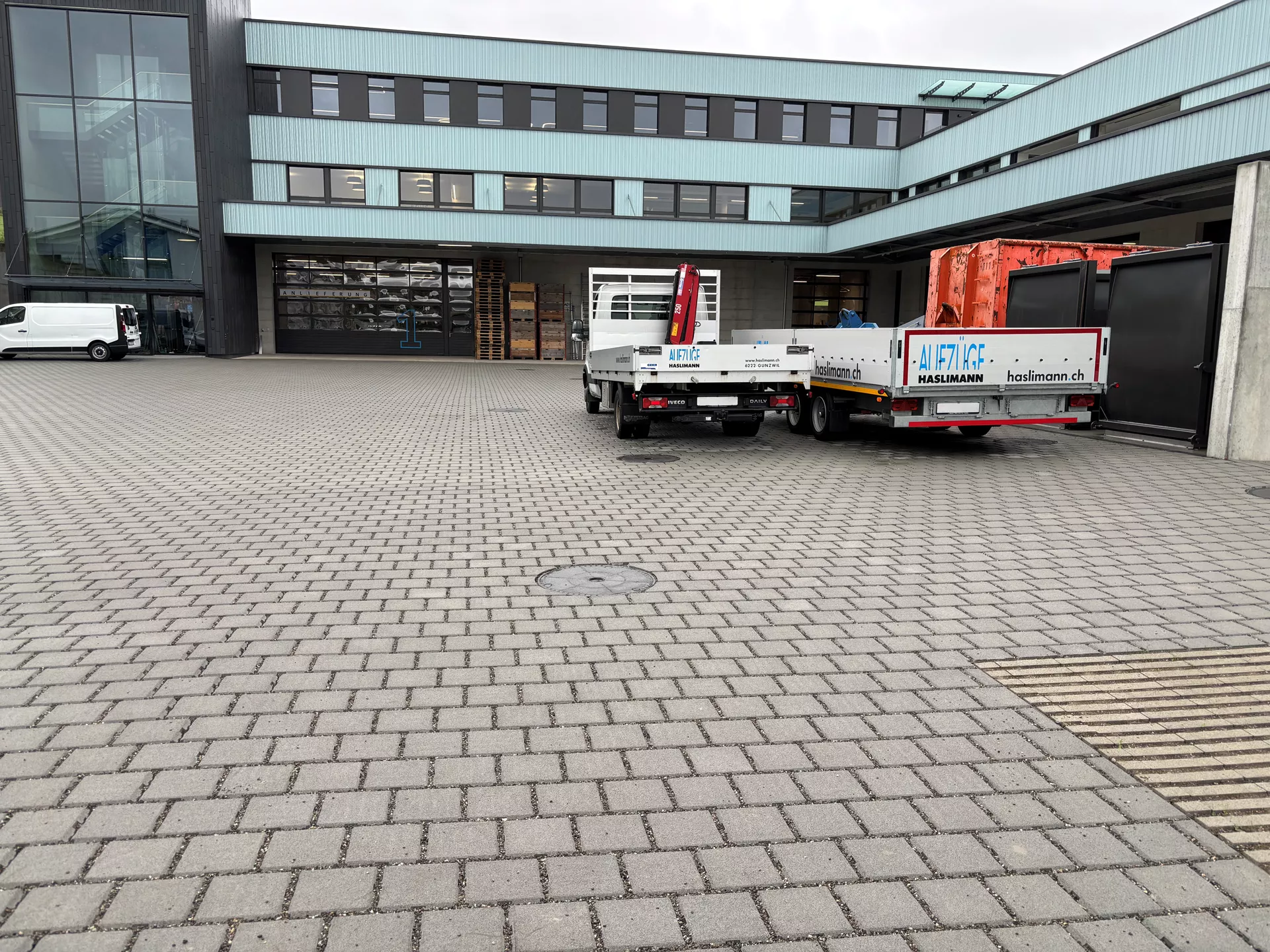 VS 5 Schwerlast Ökostein mit Verschiebesicherung englisch pal. grau glatt gefast L 22.5 cm B 22.5 cm H 10.8 cm