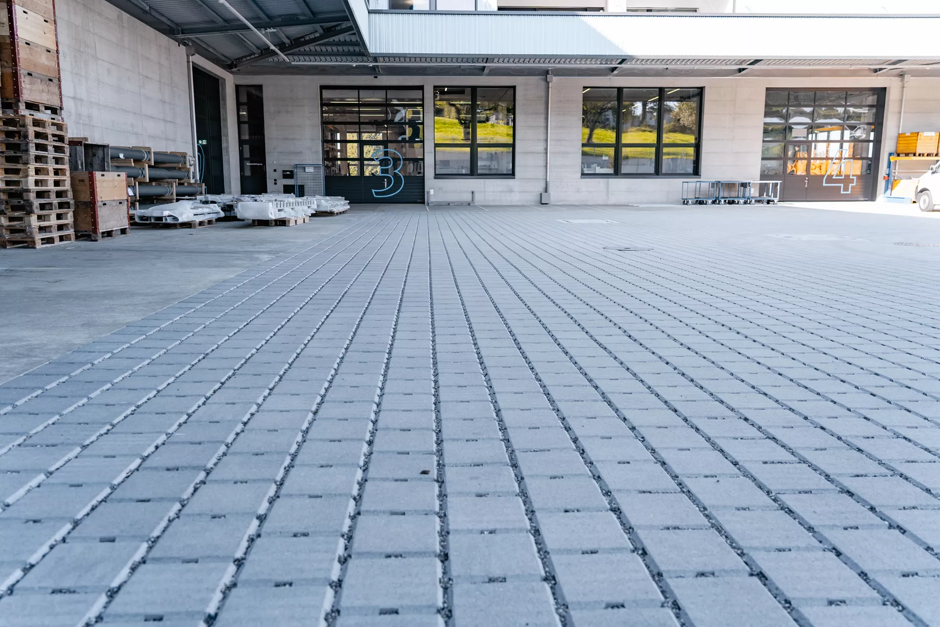 VS 5 Schwerlast Ökostein mit Verschiebesicherung englisch pal. grau glatt gefast L 22.5 cm B 22.5 cm H 10.8 cm