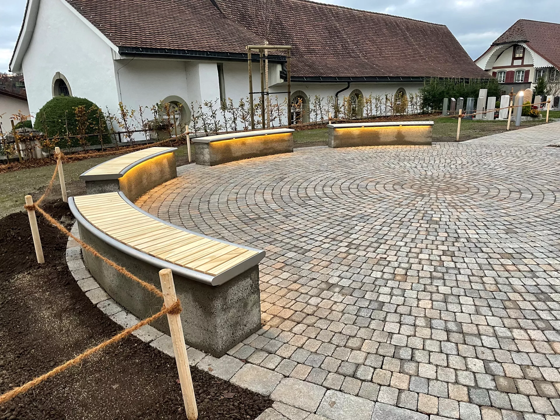 TEGULA Pflasterstein melaphyr glatt Kanten gebrochen L 11 cm B 8 cm H 6 cm