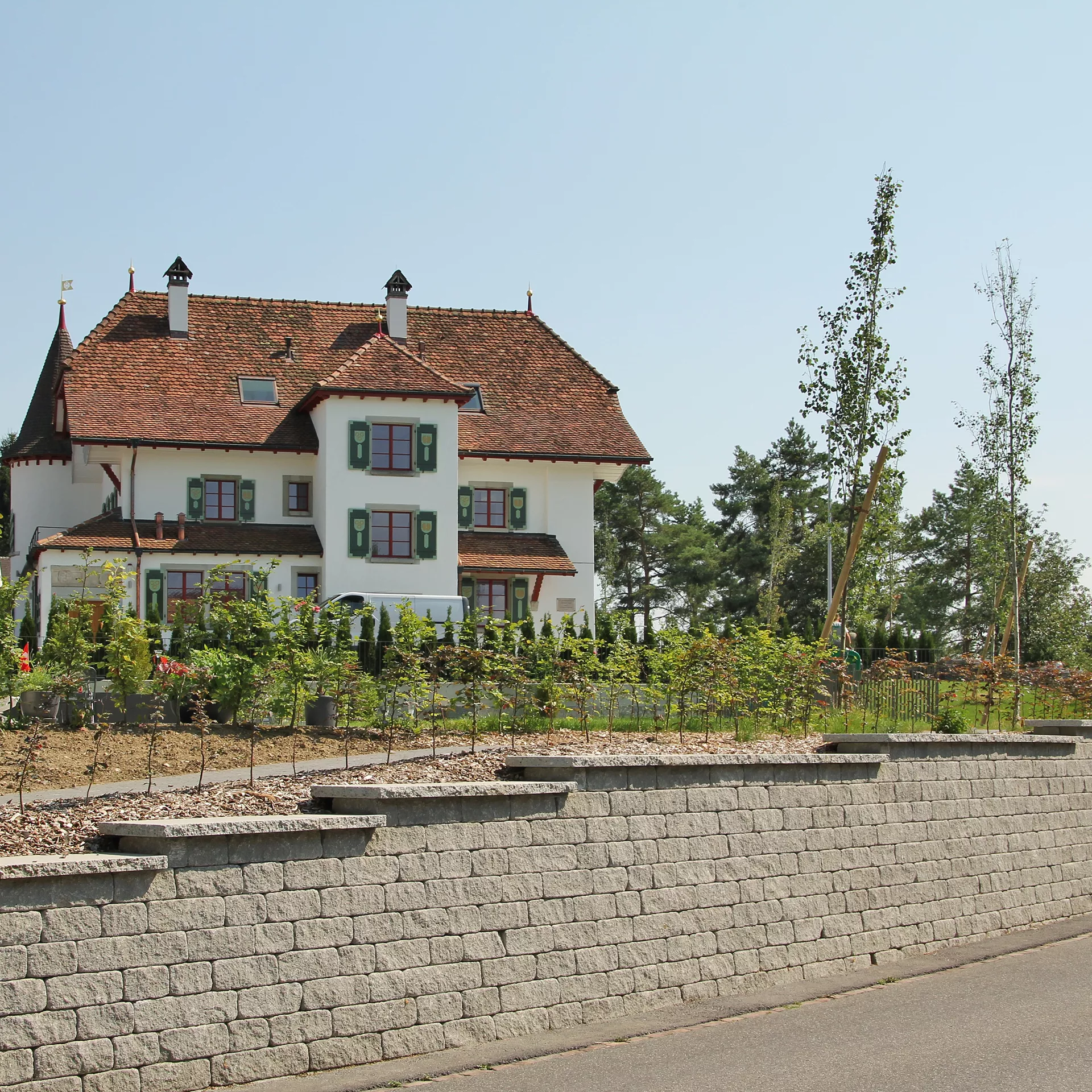 SANTURO<sup>®</sup> Mauer- und Pfeilerabdeckungen