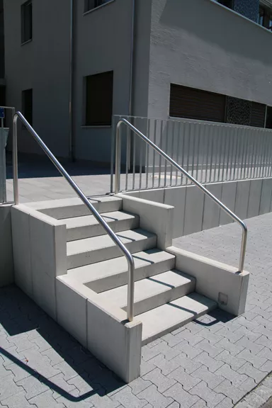 PARCO Blockstufe grau abgerieben stirnseitig gefast L 80 cm B 36 cm H 15 cm