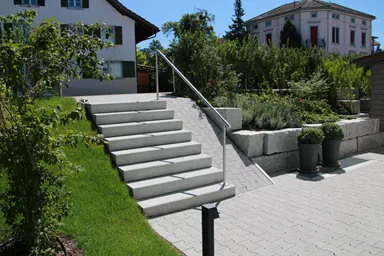 PARCO Blockstufe grau abgerieben stirnseitig gefast L 100 cm B 36 cm H 15 cm