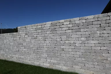CUATRO Mauersteine Kanten gebrochen naturgrau L 20-35 cm B 25 cm H 15 cm