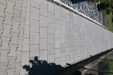 CARENA Sickerstein fino mit Nocken grau haufwerksporig gefast L 12.5 cm B 12.5 cm H 8 cm