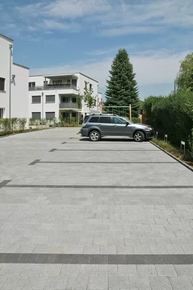 CLASSIC Sickerstein fino mit Nocken grau haufwerksporig gefast L 20 cm B 20 cm H 8 cm