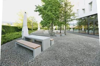 INTERMEZZO Tisch standard grau glatt vollkantig bewehrt L 220 cm B 80 cm H 75 cm W 10 cm