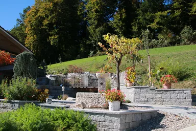 SANTURO Landhausmauer Typ 2 2-seitig gespalten grau Kanten gebrochen L 30-50 cm B 25 cm H 15 cm