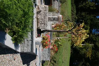 SANTURO Landhausmauer Typ 2 2-seitig gespalten grau Kanten gebrochen L 30-50 cm B 25 cm H 15 cm