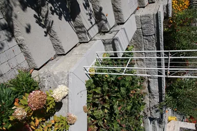 SANTURO Blockstufe voll grau gestrahlt gefast L 80 cm B 36 cm H 15 cm