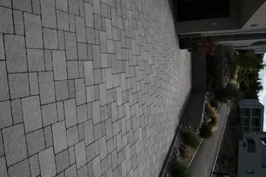 FRIEDA FORMATO Pflasterstein perlgrau strukturiert Kanten gebr. L 10, 20, 30 cm B 20 cm H 7 cm