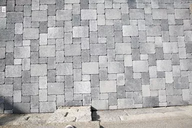 TEGULA Pflasterstein schwarz-weiss schattiert glatt Kanten gebrochen L 16 cm B 11 cm H 6 cm