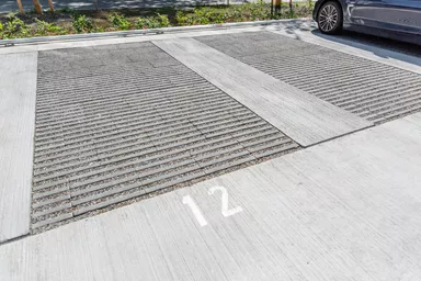 SCADA Rasenliner mit Nocken 4.2 cm grau glatt gefast L 40 cm B 40 cm H 12 cm