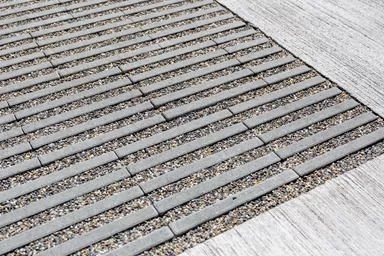 SCADA Rasenliner mit Nocken 4.2 cm grau glatt gefast L 40 cm B 40 cm H 12 cm