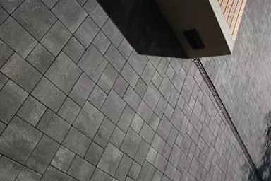 CLASSIC Pflasterstein mit Nocken grau glatt gefast L 20 cm B 20 cm H 6 cm