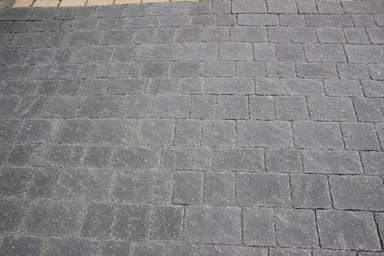 FRIEDA Wildpflaster perlgrau strukturiert Kanten gebr. L 9.4-19.4 cm B 9.4-11.9 cm H 7 cm