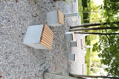 KUBUS Sitzelement mit Holzrost heavy grau glatt gefast L 45 cm B 45 cm H 50 cm