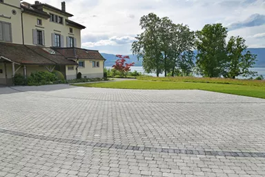 TEGULA Pflasterstein grau glatt Kanten gebrochen L 16 cm B 11 cm H 6 cm