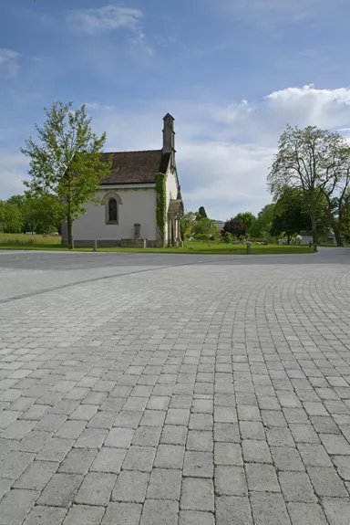 TEGULA Pflasterstein grau glatt Kanten gebrochen L 16 cm B 11 cm H 6 cm