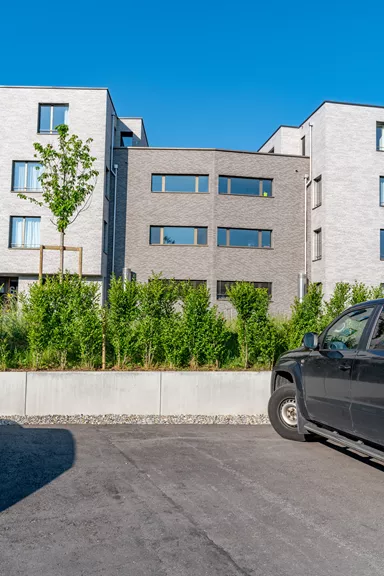 TRIPLA Winkelplatte bewehrt Typ 12.81 grau glatt gefast L 100 cm B 75 cm H 120 cm W 12 cm