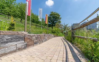 SANTURO Spaltstein-Landhausmauer Typ 2 2-seitig gespalten muschelkalk L 30-50 cm B 25 cm H 15 cm