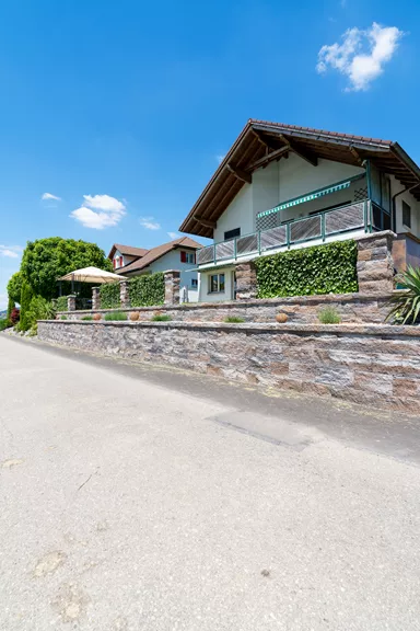 SANTURO Spaltstein-Landhausmauer Typ 2 2-seitig gespalten muschelkalk L 30-50 cm B 25 cm H 15 cm