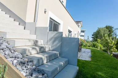 Betonlamelle bewehrt grau gefast 1-seitig glatt, 1-seitig abgerieben L 50 cm B 6 cm H 150 cm