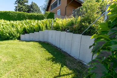 Betonbrett gegossen leicht bewehrt grau glatt vollkantig L 150 cm B 4 cm H 30 cm