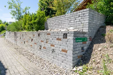 CUATRO Mauersteine Kanten gebrochen naturgrau L 20-35 cm B 25 cm H 15 cm