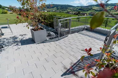 CLASSIC Pflasterstein mit Nocken grau glatt gefast L 30 cm B 20 cm H 6 cm