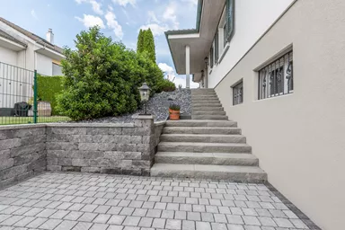 SANTURO Blockstufe voll grau gestrahlt gefast L 80 cm B 36 cm H 15 cm