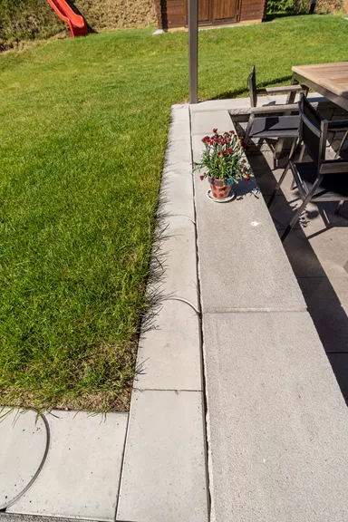 Feinsteinzeug Gehwegplatte Pietra di Combe braun strukturiert vollkantig L 90 cm B 45 cm H 2 cm