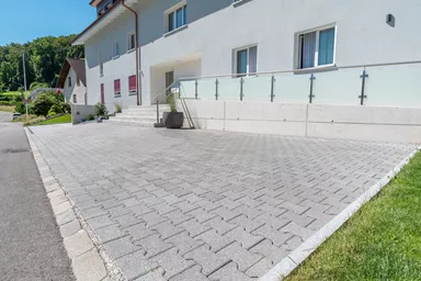 H Sickerstein Normalstein grau fein gefast L 20 cm B 16.5 cm H 8 cm