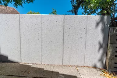 EXACTA Winkelplatte Typ 2 grau gestrahlt gefast bewehrt L 99 cm B 70 cm H 130 cm W 12 cm