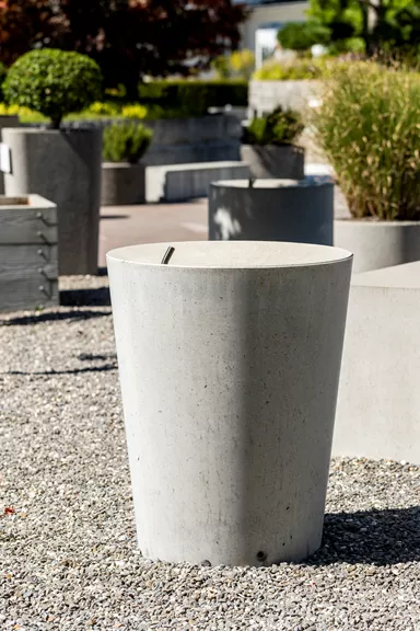 ALRONDA Trinkwasserbrunnen Typ 2 grau glatt gefast inkl. Einlaufrohr 1/2" u. Versetzhülse D 60 - 80 cm H 100 cm